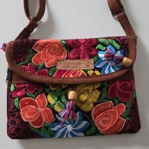 MEXICANA Multicolor Floral Crossbody Bag